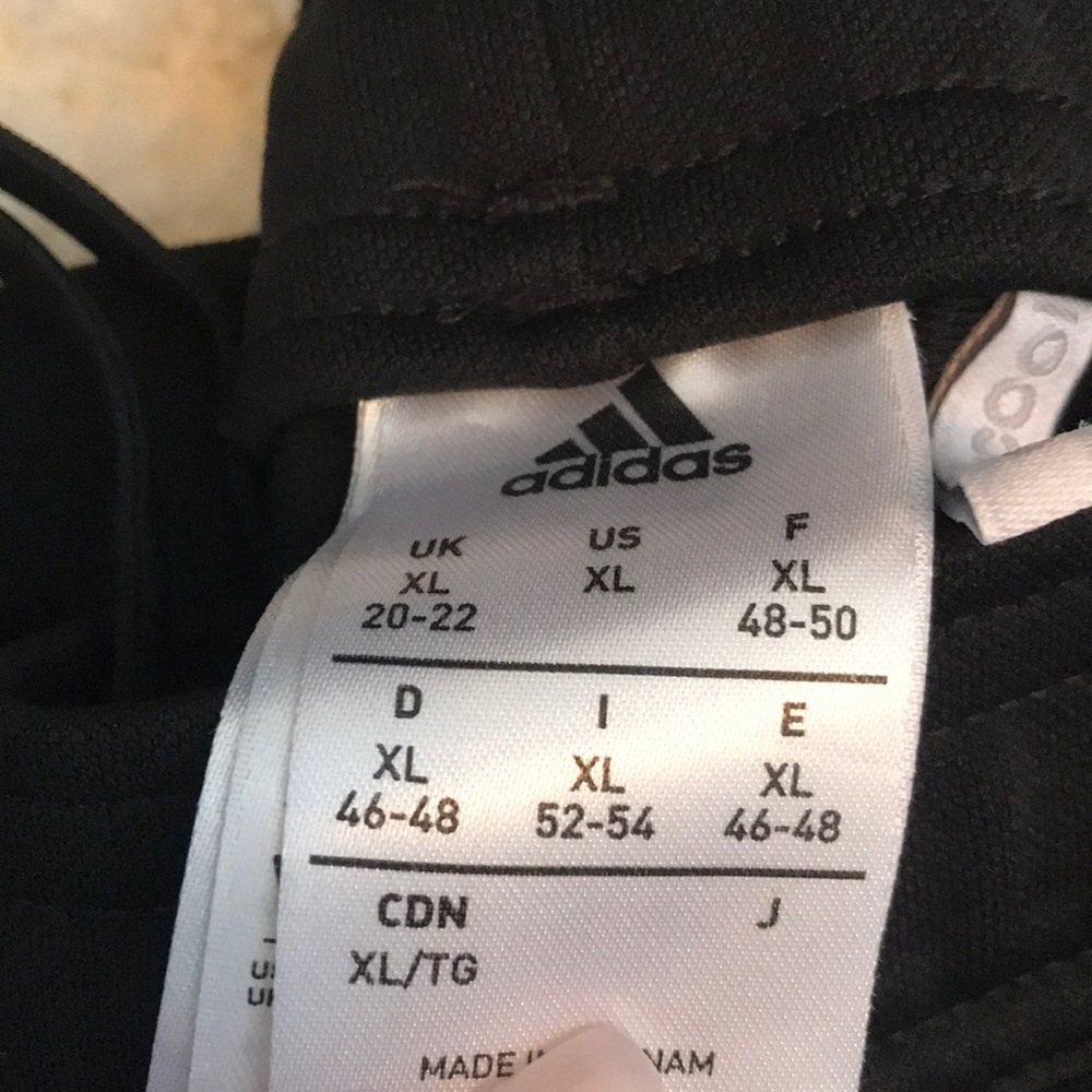 ADIDA | Track pants - Picture 3 of 3